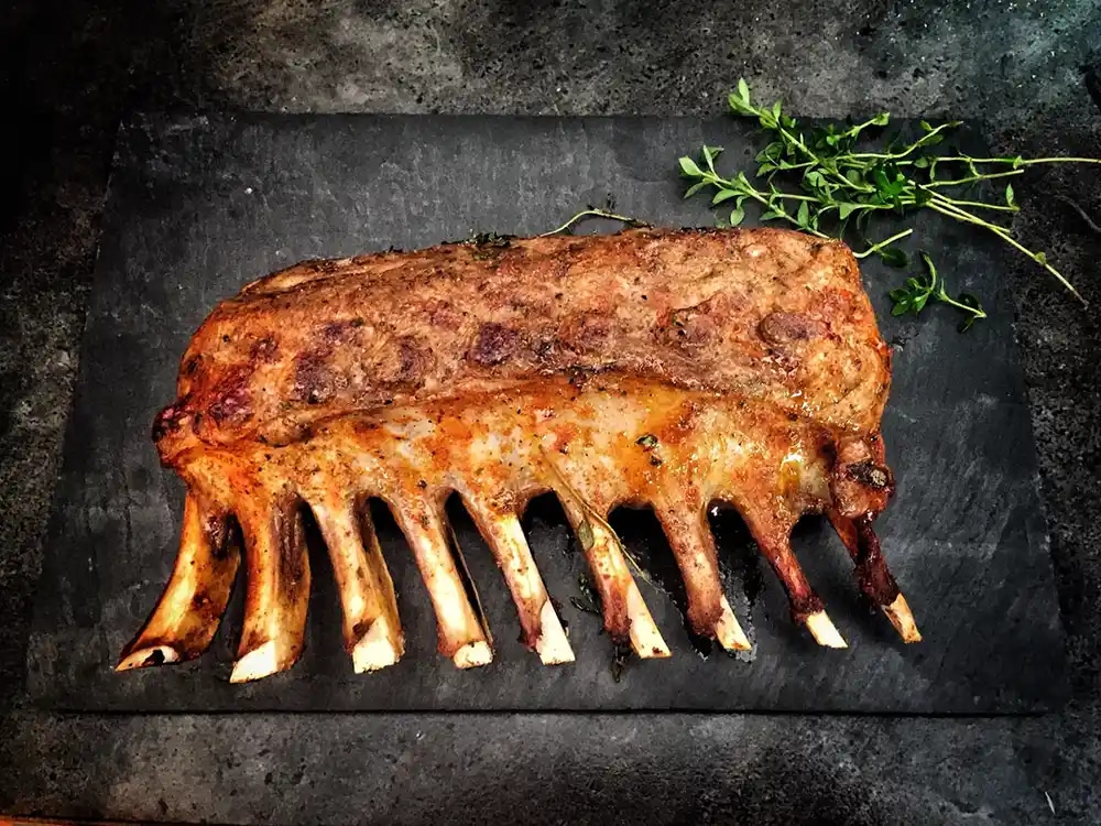 Rippchen kaufen: Perfekte Schweinerippchen für Grillfeste und Picknicks im Freien