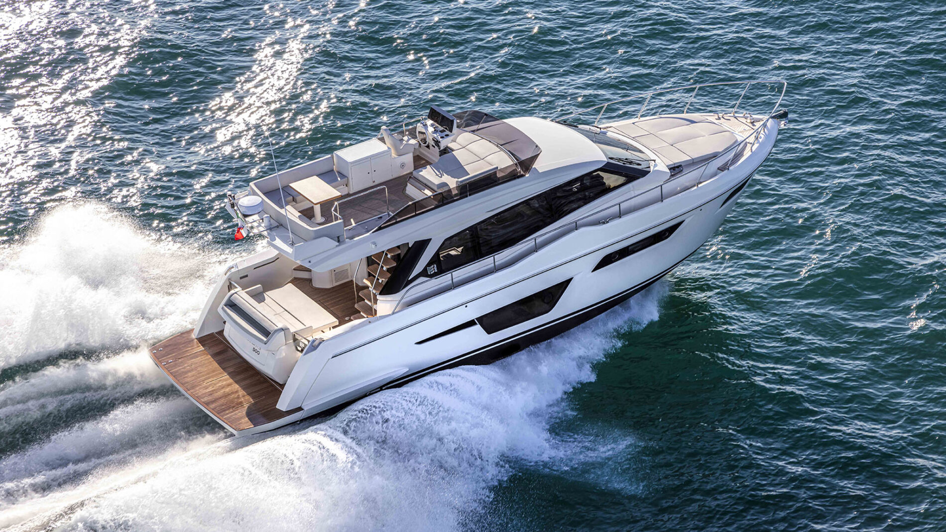 Exklusiver Yachtcharter Griechenland für die ganze Familie