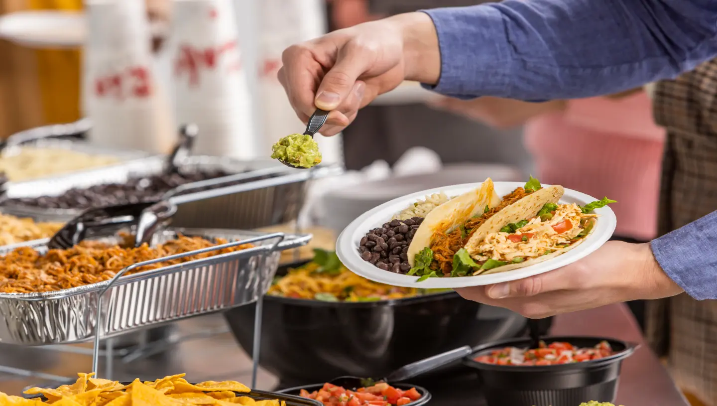 Catering4u: Frische Zutaten und erfahrene Mitarbeiter für Ihr Fest