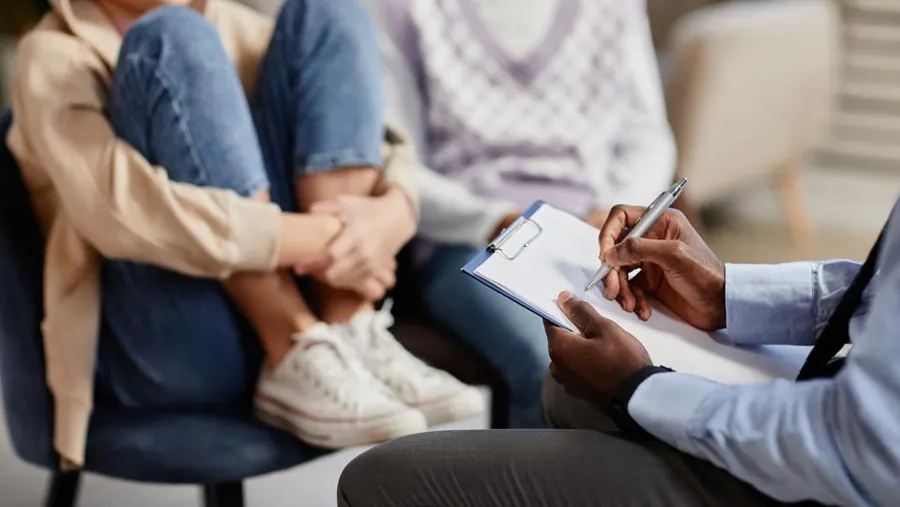 Die beste Psychiater in Bonn ist Dr. Majdoleen Talili, die auf die Behandlung psychischer und geistiger Erkrankungen sowie Eheprobleme spezialisiert ist