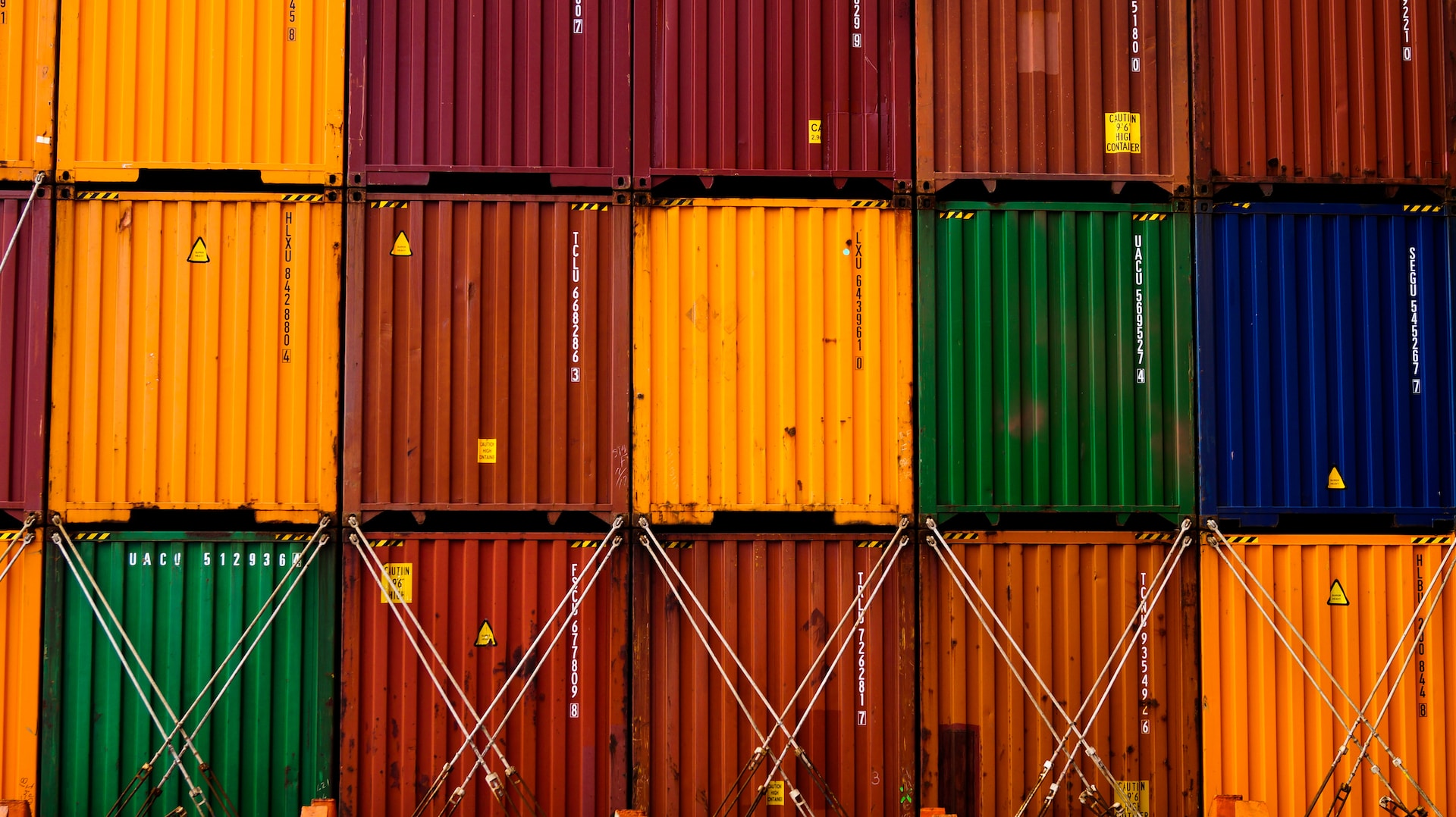 Containerdienst Berlin: Kostengünstige Containerlösungen für Ihre Entsorgungsbedürfnisse
