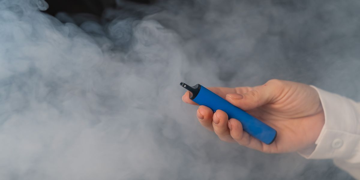 Jetzt online kaufen: Al Fakher 30K Hypermax Vape mit bis zu 30.000 Zügen – nur 26,80€!