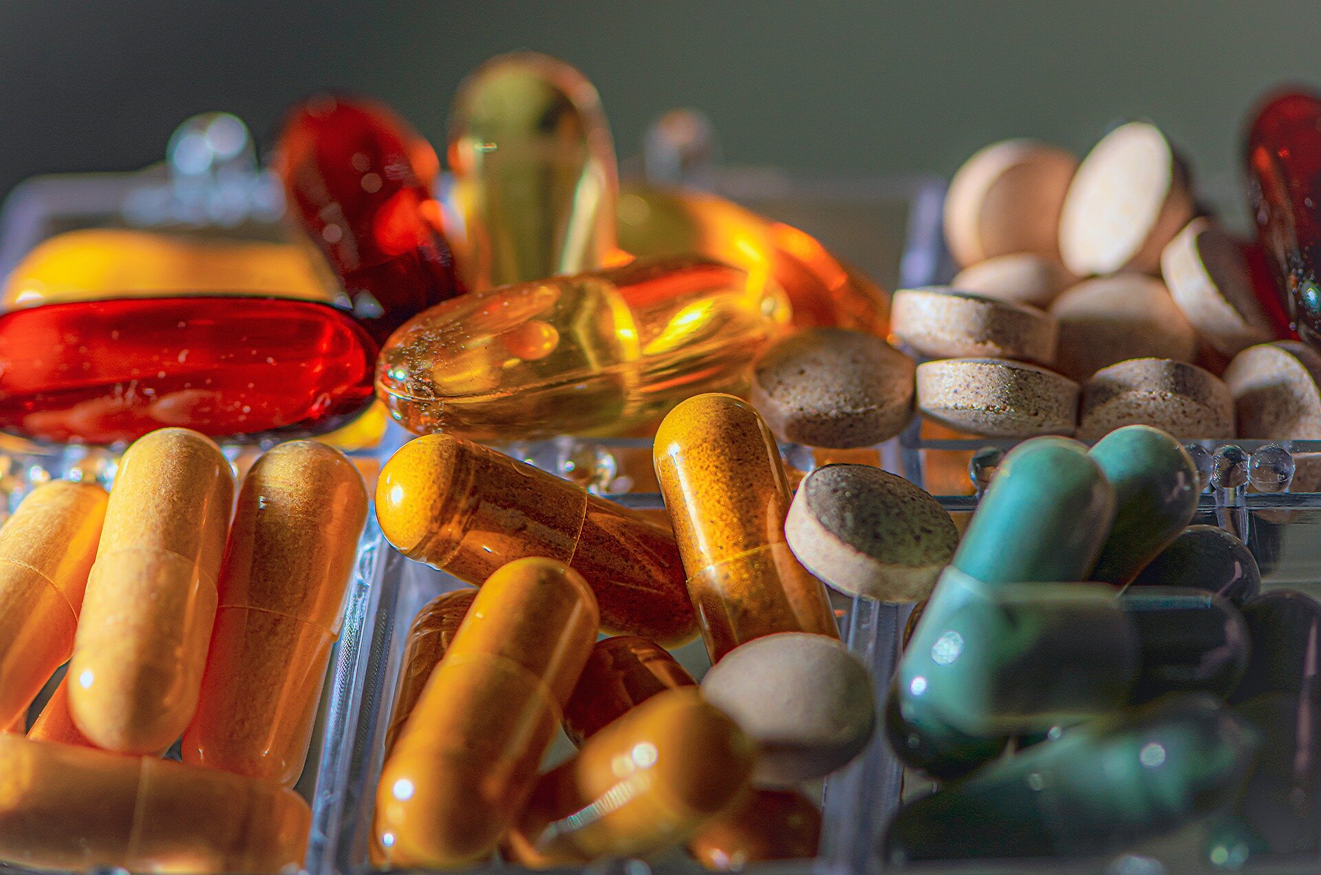 Fitnesshaus24 Wissen: Medizinische Hinweise zu Anabolika & Stoffwechselregulatoren wie mounjaro