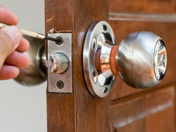 Verlässlicher Schlüsselnotdienst Berlin: 24/7 Türöffnungen zum Festpreis
